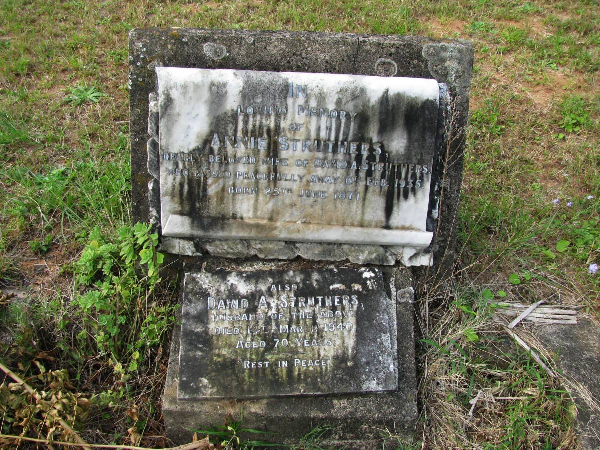 STRUTHERS David A.  -1940 &amp; Annie 1871-1935