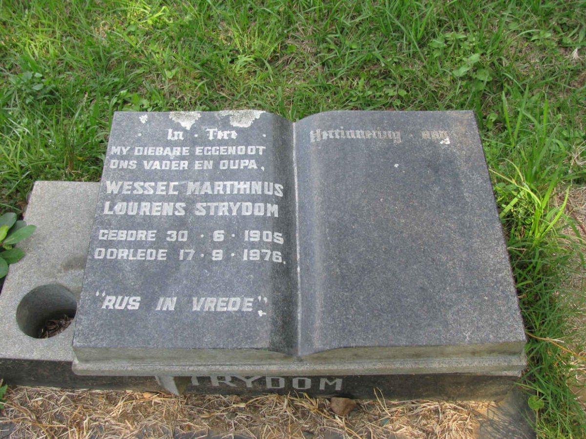 STRYDOM Wessel Marthinus Lourens 1905-1976