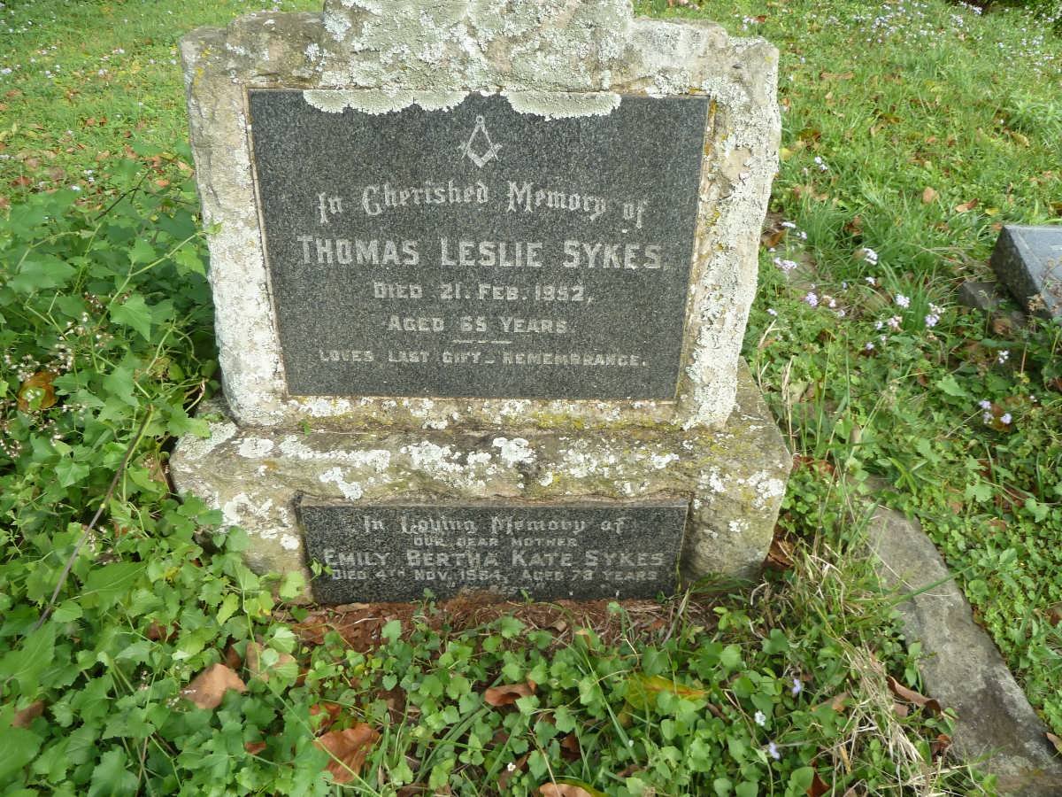 SYKES Thomas Leslie -1952 &amp; Emily Bertha Kate -1964