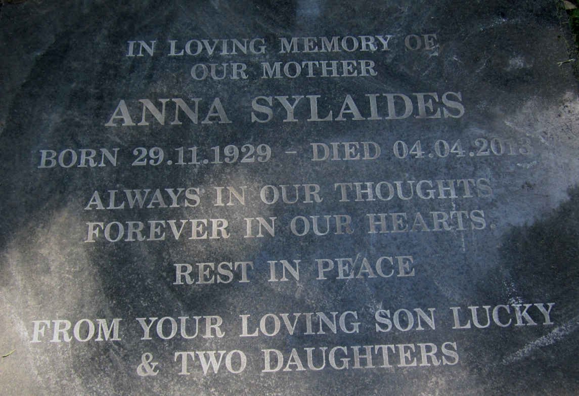 SYLAIDES Anna 1929-2013