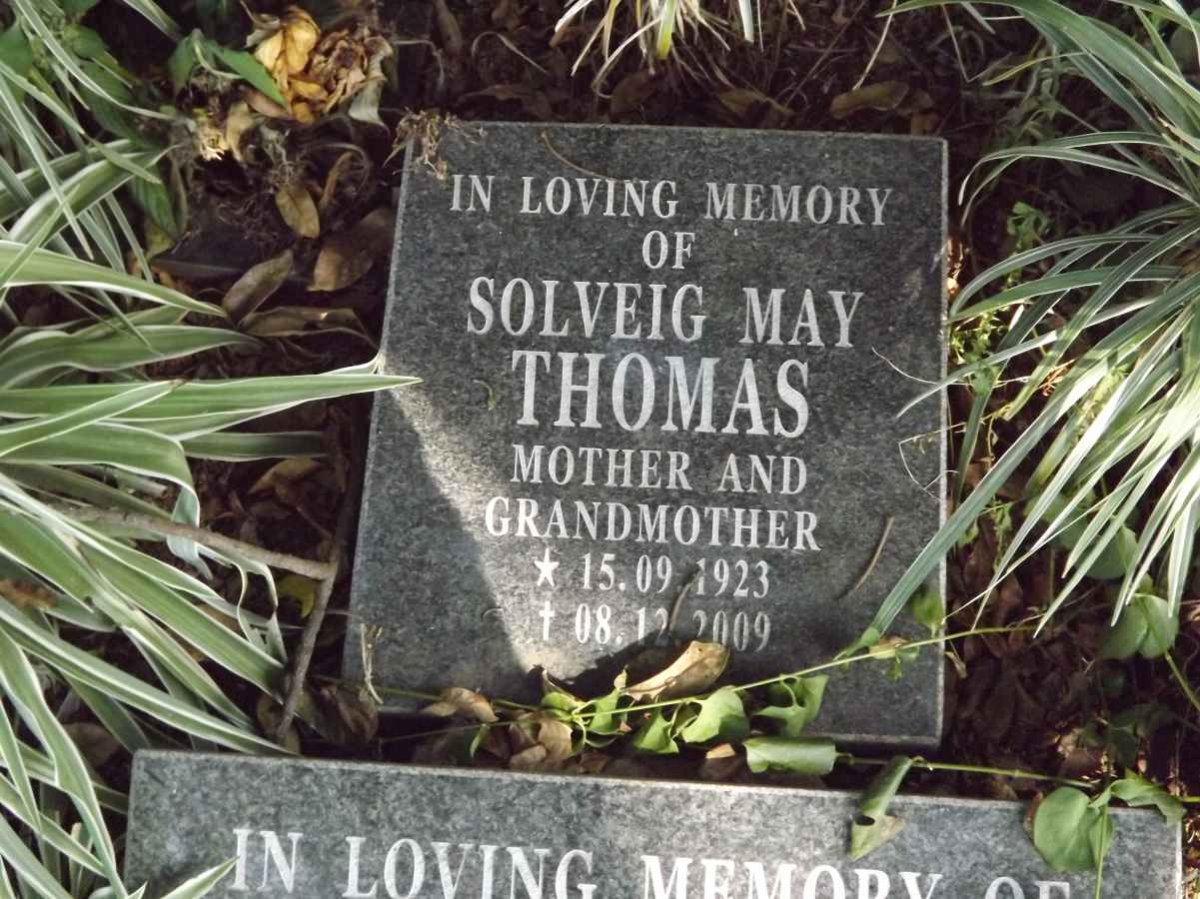THOMAS Solveig May 1923-2009 
