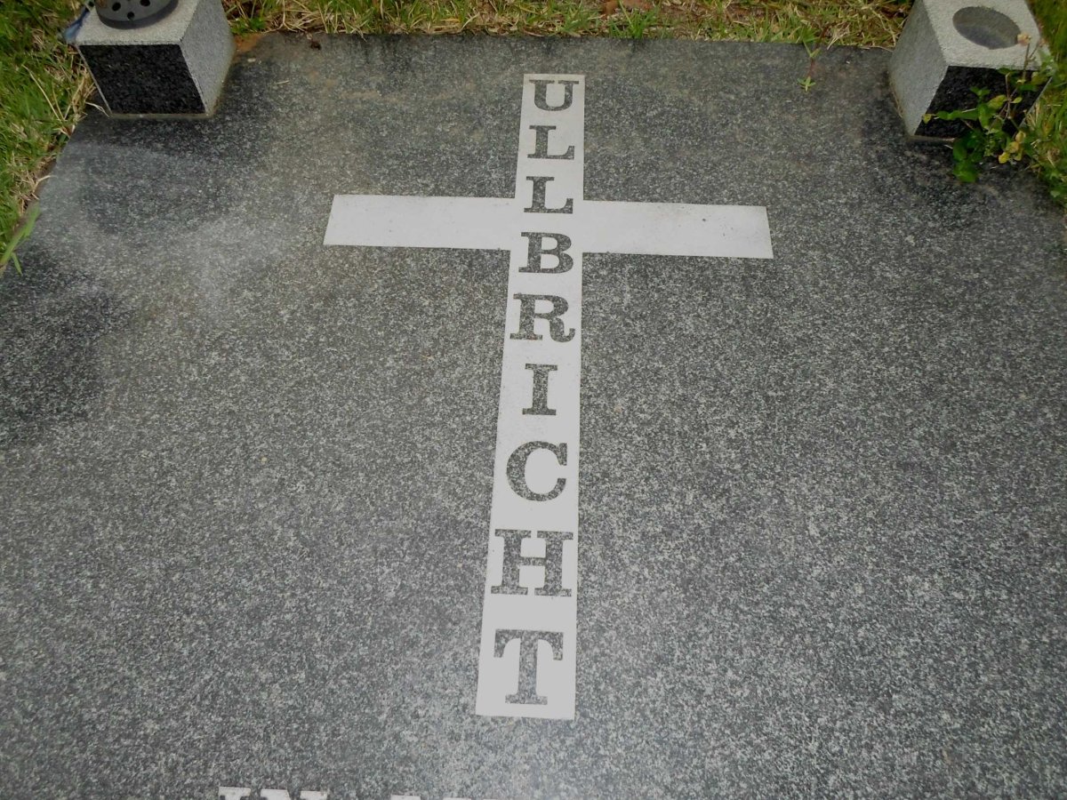ULLBRICHT Martin Basson 1922-2005 &amp; Nellie Magdeline 1931-1981 :: ULLBRICHT Sandra Geraldine 1962-1963