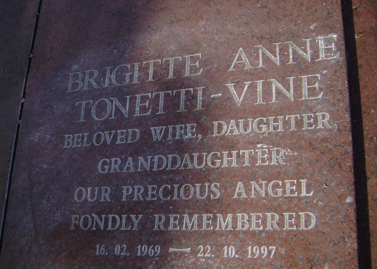 VETTER Albert A. M. 1903-1984 &amp; Valerie Maria WERNER 1909-1978 :: TONETTI-VINE Brigitte Anne 1969-1997