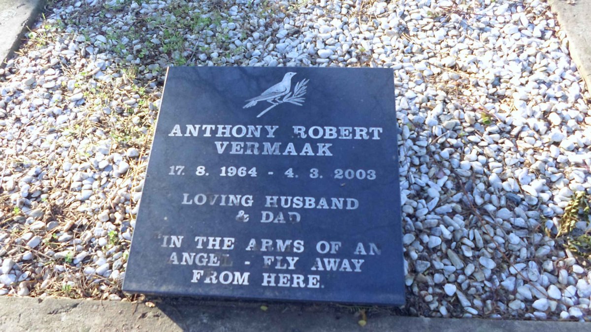VERMAAK Anthony Robert 1964-2003