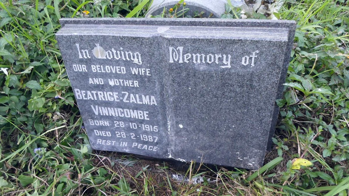 VINNICOMBE Beatrice Zalma 1915-1987