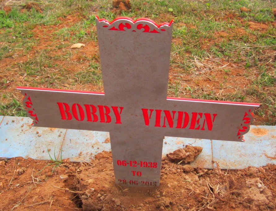 VINDEN Bobby 1938-2018