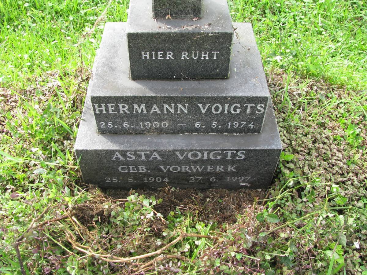 VOIGTS Hermann 1900-1974 &amp; Asta VORWERK 1904-1997