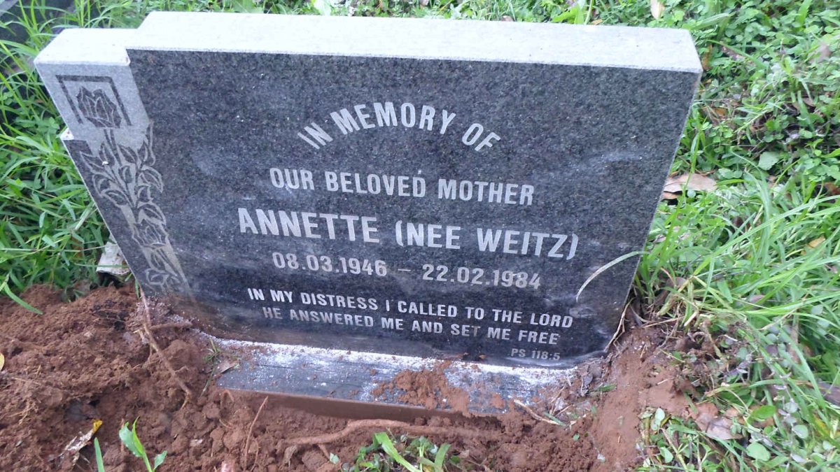 VUUREN Anette,Jansen van nee WEITZ 1946-1984