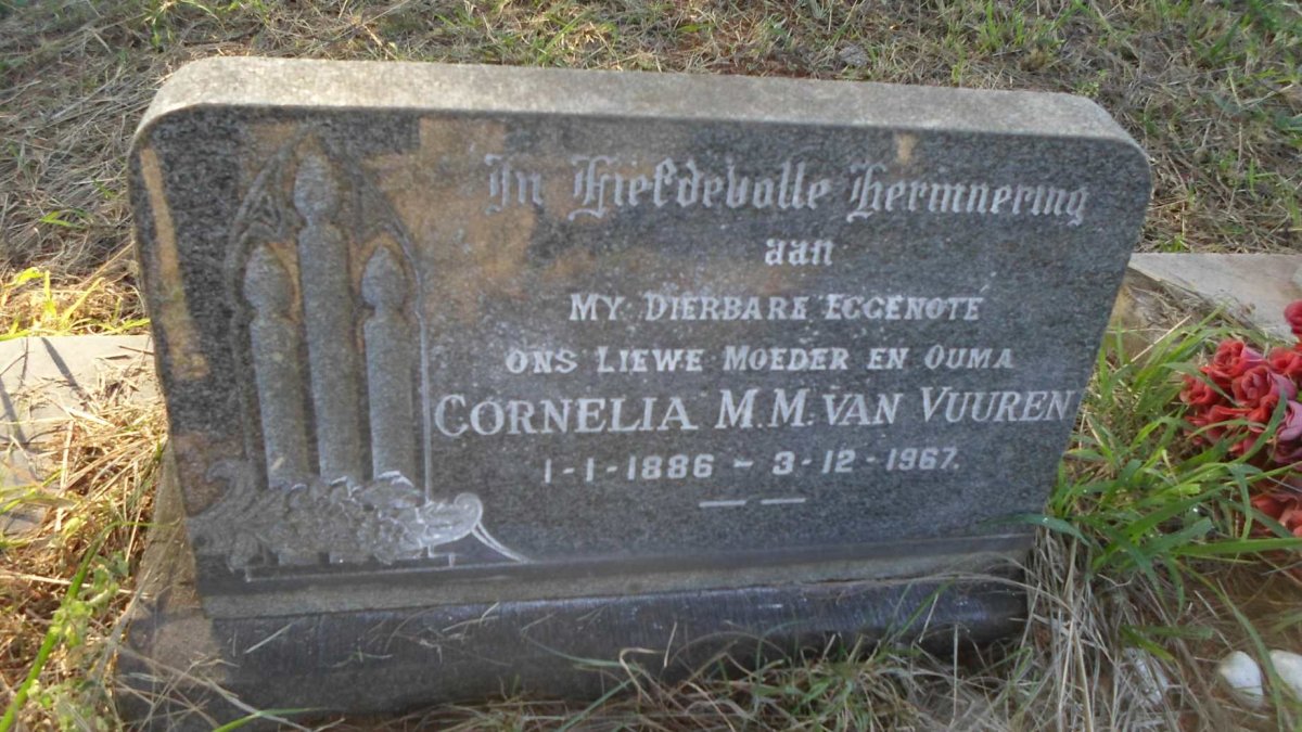 VUUREN Cornelia M.M., van 1886-1967