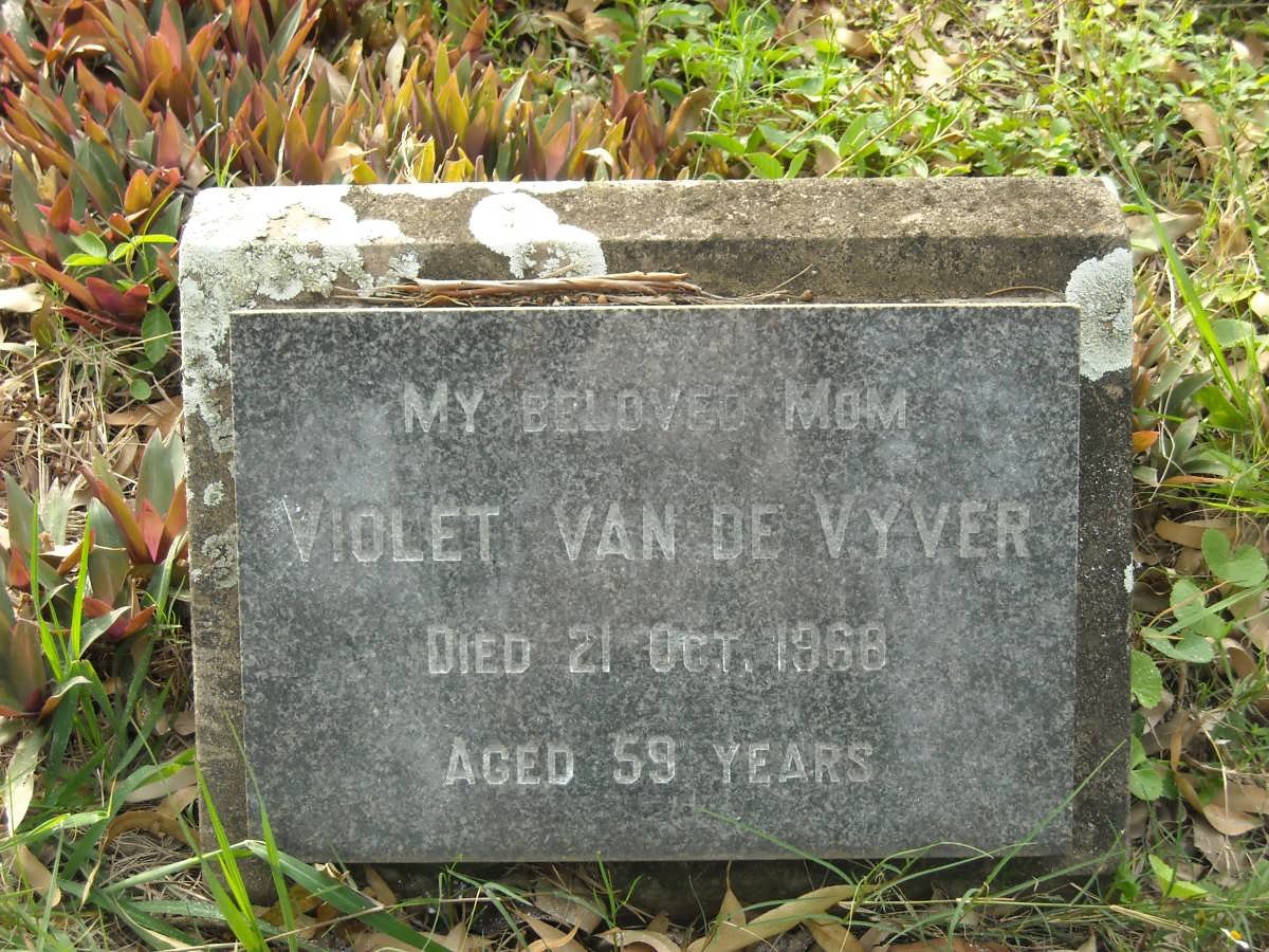 VYVER Violet, van de -1968