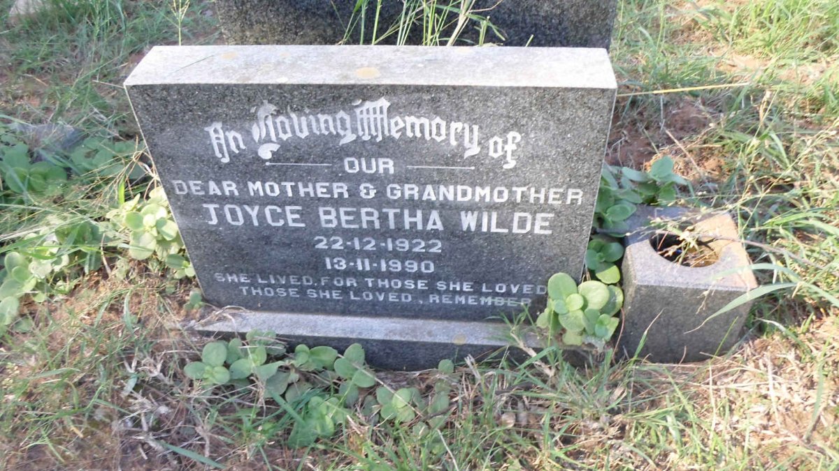 WILDE Joyce Bertha 1922-1990