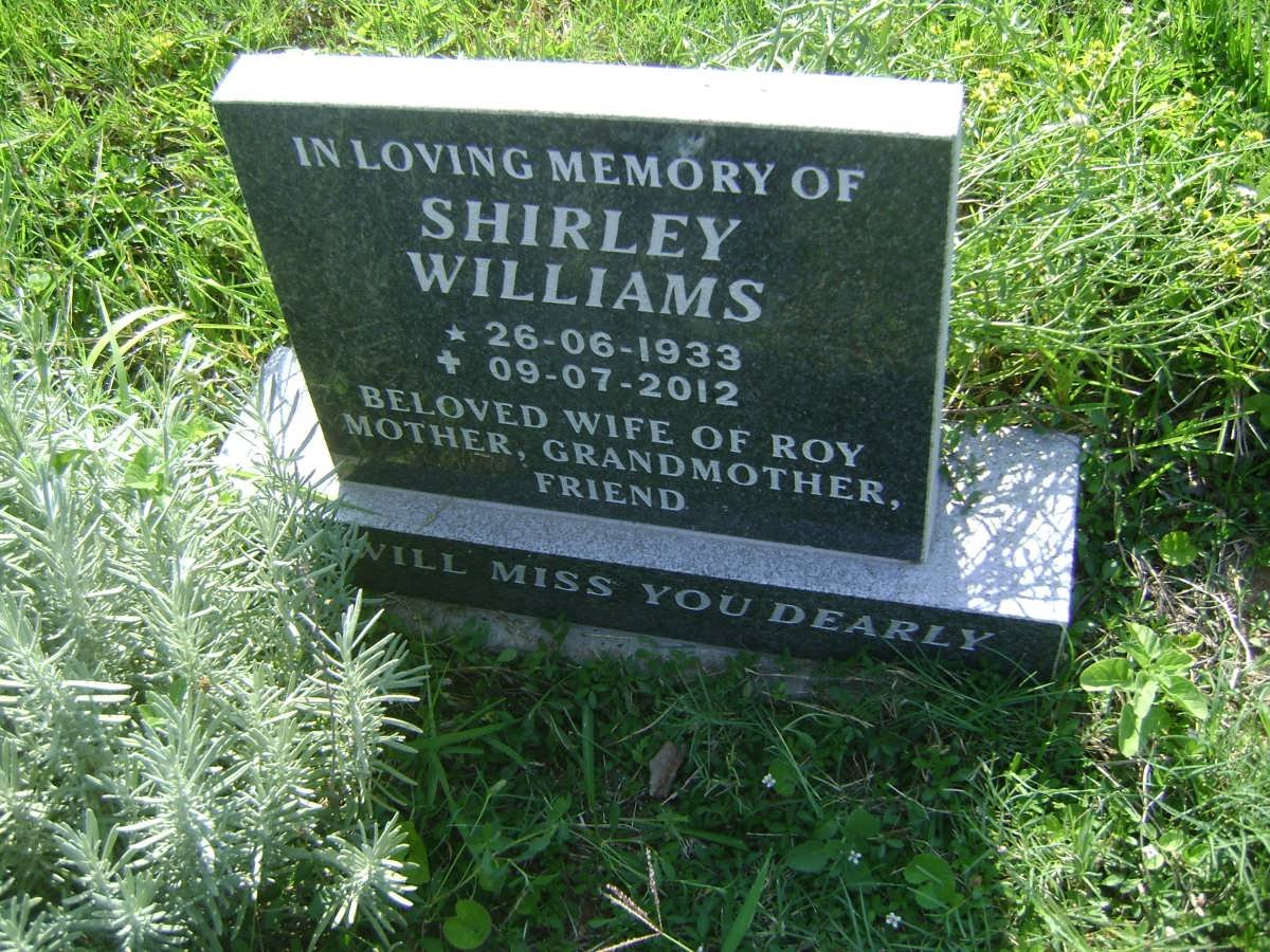 WILLIAMS Shirley 1933-2012