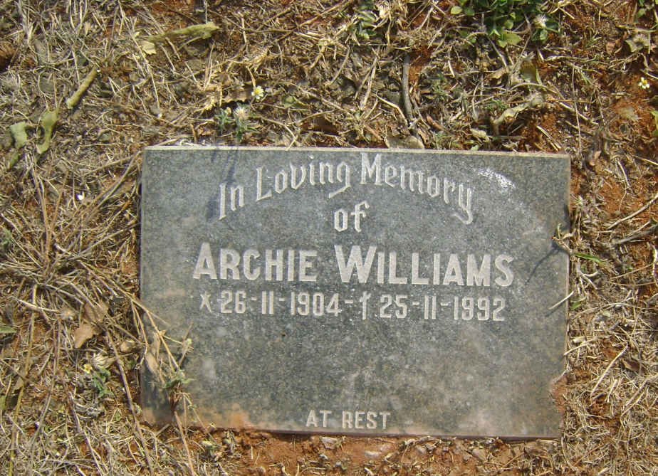 WILLIAMS Marguerite Marie 1893-1977 :: WOODHEAD Olive Mary nee WILLIAMS 1922-1977