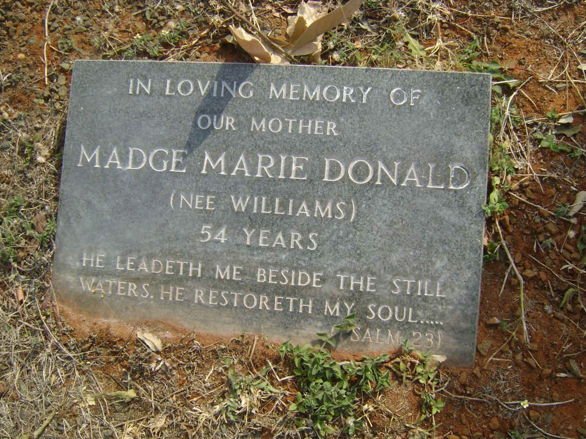 WILLIAMS Marguerite Marie 1893-1977 :: WOODHEAD Olive Mary nee WILLIAMS 1922-1977