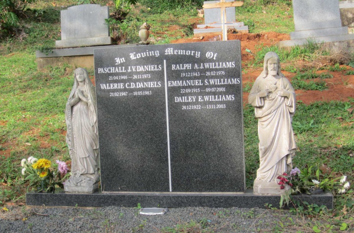 WILLIAMS Emmanuel S. 1915-2001 :: DANIELS Paschall J.V. 1946-1973 :: DANIELS Valerie C.D. 1947-1983