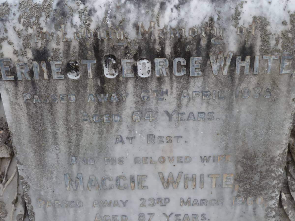 WHITE Ernest George -1935 &amp; Maggie -1960
