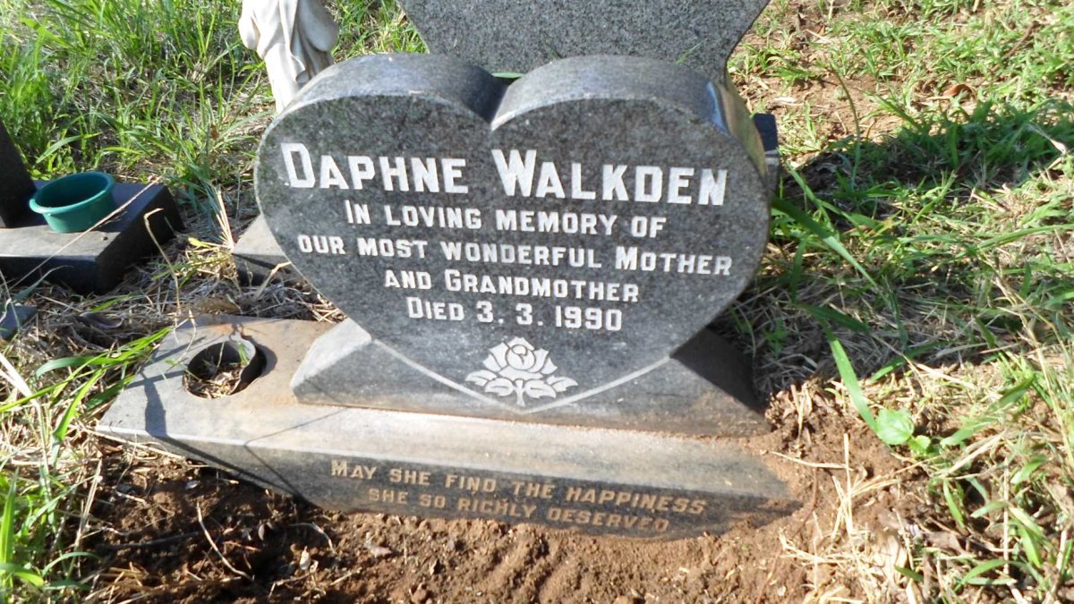 WALKDEN Daphne -1990