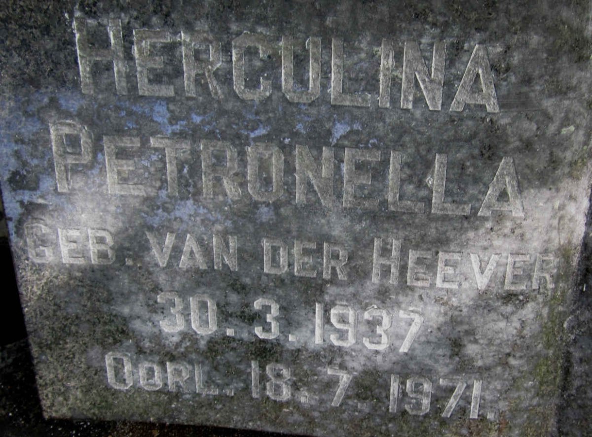 WALT Herculina Petronella, van der nee VAN DER HEEVER 1937-1971