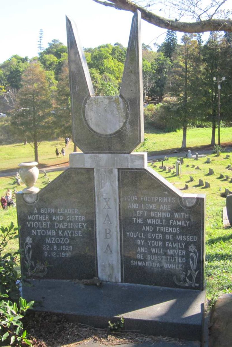 XABA Violet Daphney 1929-1990