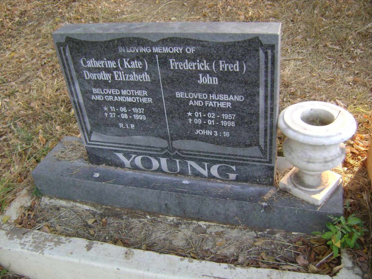 YOUNG Catherine Dorothy Elizabeth 1937-1999 :: YOUNG Frederick John 1957-1998
