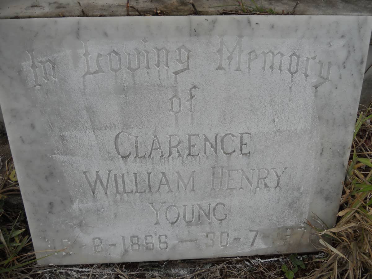 YOUNG Elizabeth Mary 1907-1992 :: YOUNG Daphne Sheila -1942
