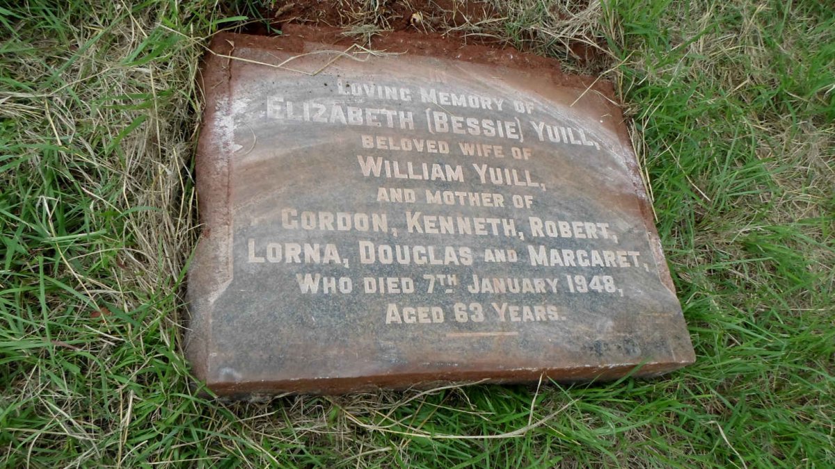YUILL William -1956 &amp; Elizabeth -1948