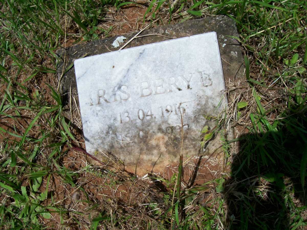 ? Iris Beryl 1916-1997