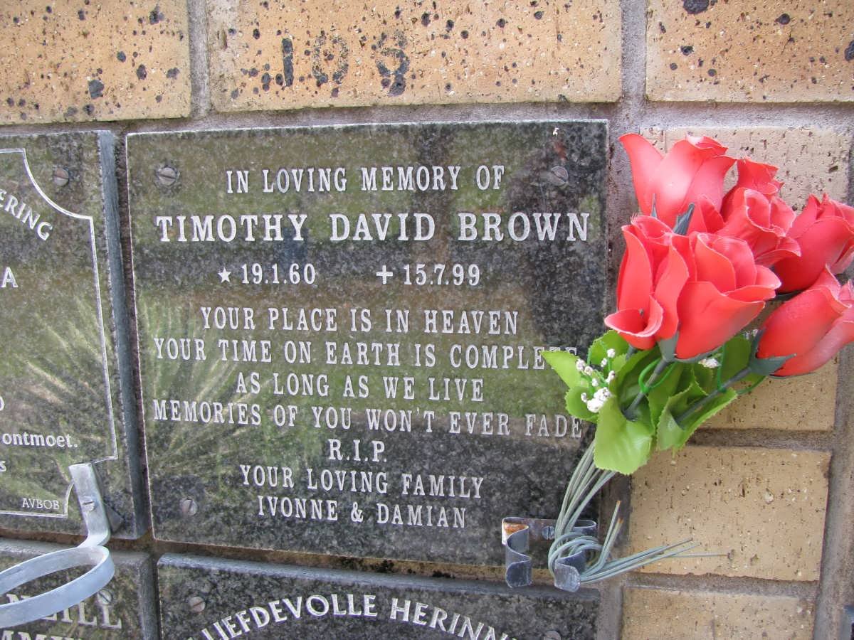 BROWN Timothy David 1960-1999