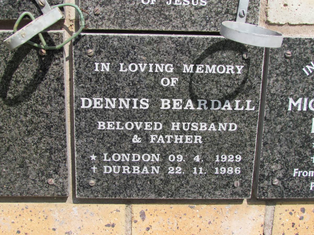 BEARDALL Dennis 1929-1986