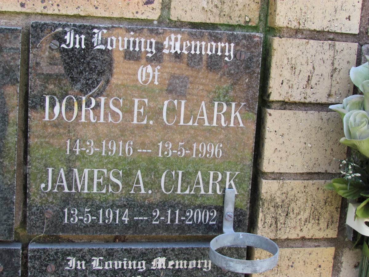 CLARK James A. 1914-2002 &amp; Doris E. 1916-1996