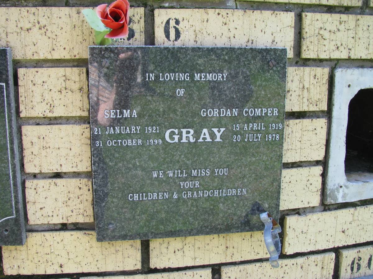 GRAY Gordan Comper 1919-1978 &amp; Selma 1921-1999