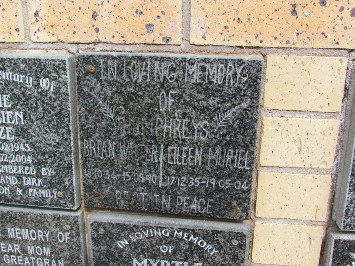 HUMPREYS Brian Walter 1934-1990 &amp; Eileen Muriel 1935-2004