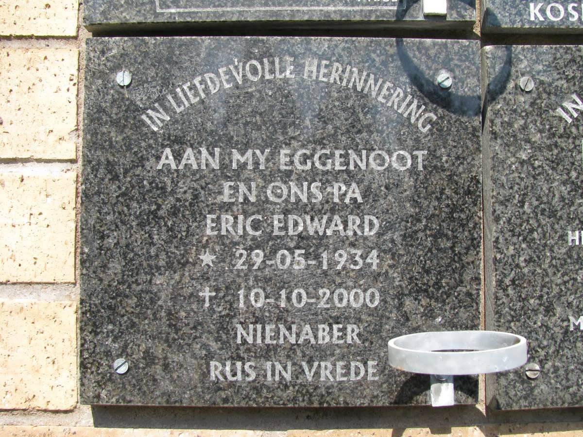 NIENABER Eric Edward 1934-2000