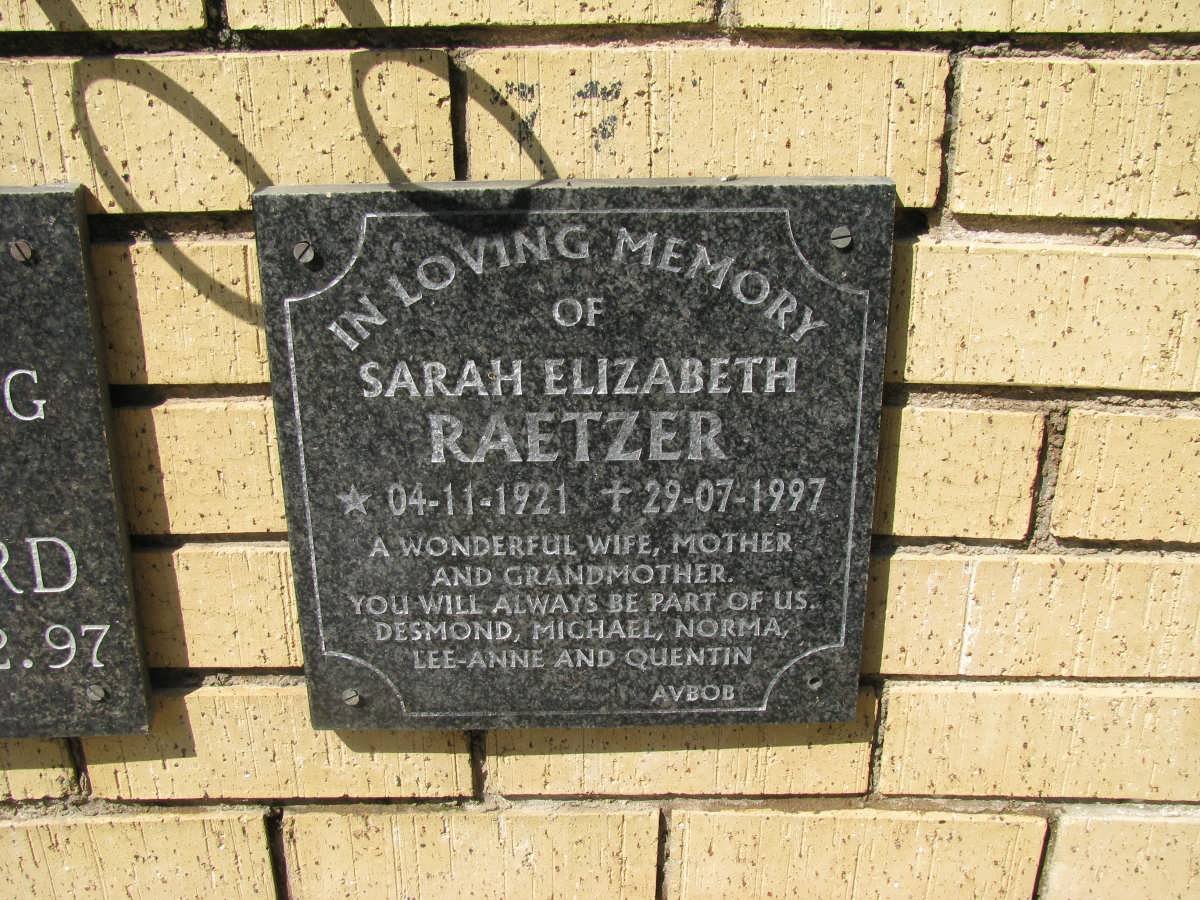 RAETZER Sarah Elizabeth 1921-1997