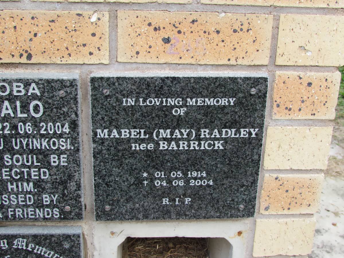 RADLEY Mabel nee BARRICK 1914-2004