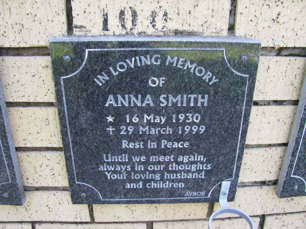 SMITH Anna 1930-1999