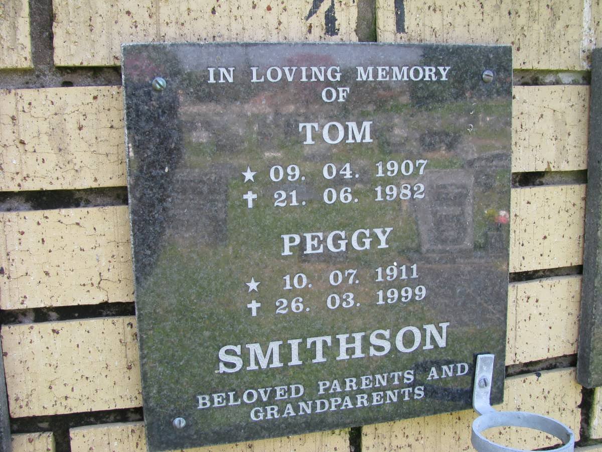 SMITHSON Tom 1907-1982 &amp; Peggy 1911-1999