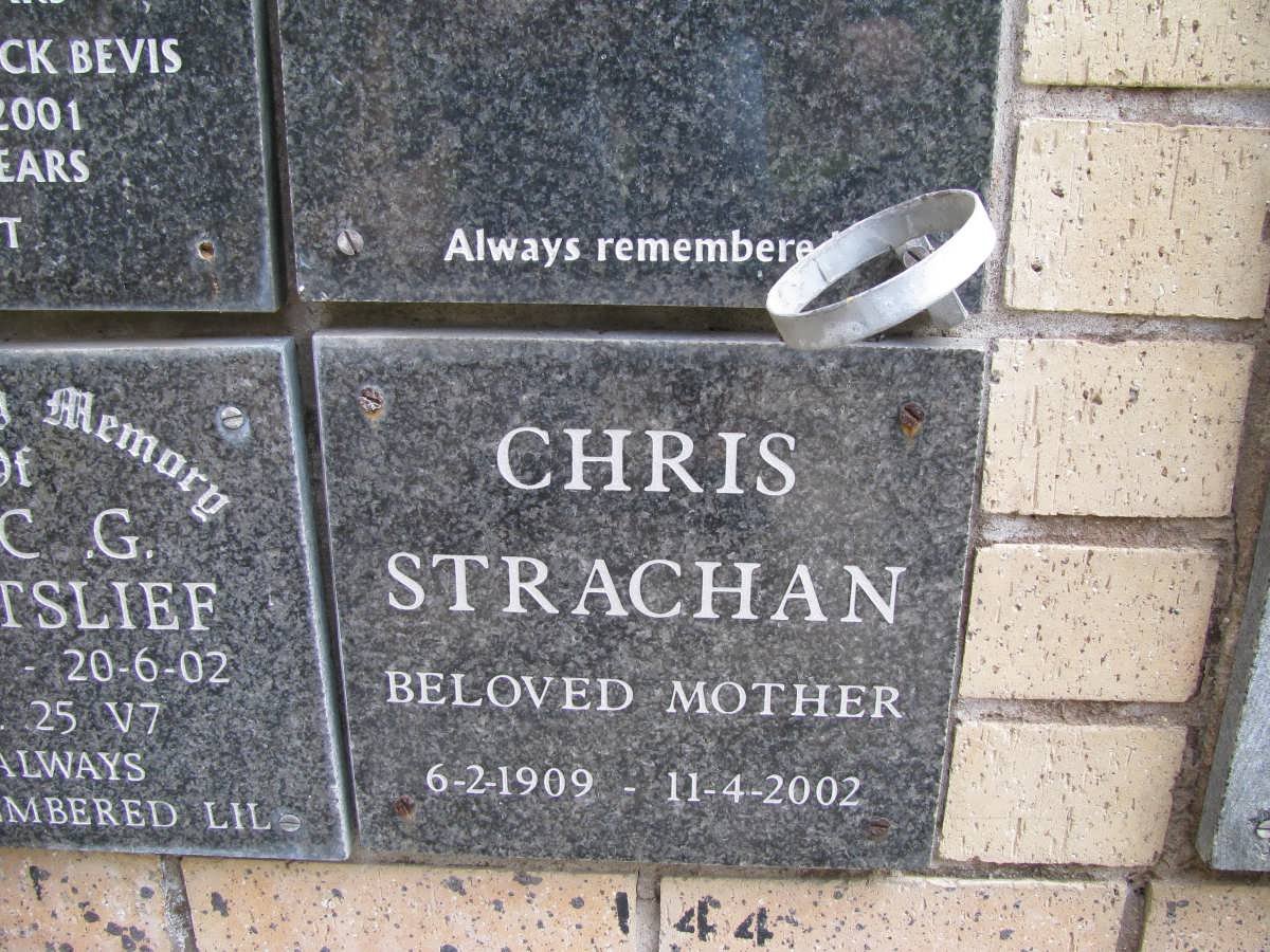 STRACHAN Chris 1909-2002