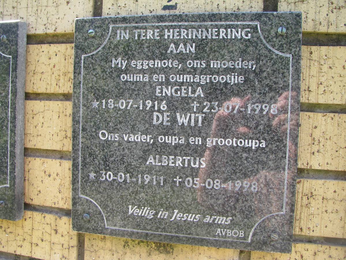 WIT Albertus, de 1911-1998 &amp; Engela 1916-1998