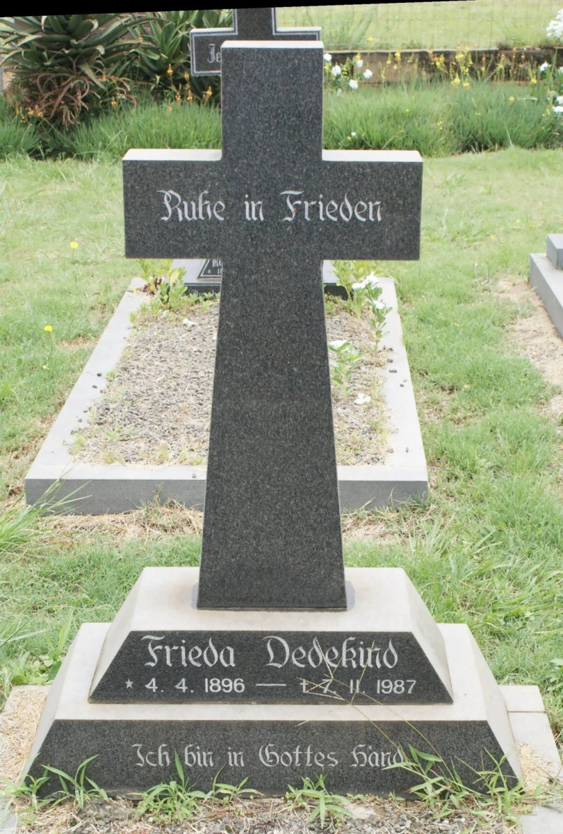 DEDEKIND Frieda 1896-1987