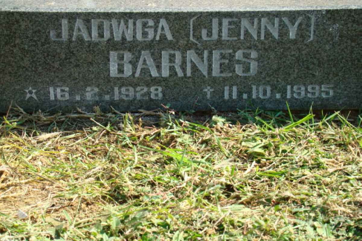 BARNES Jadwga 1928-1995