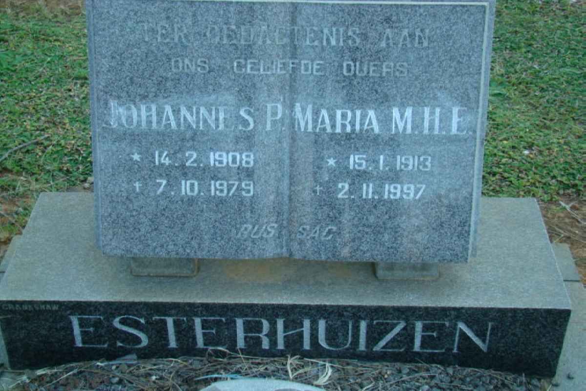 ESTERHUIZEN Johannes P. 1908-1979 &amp; Maria M.H.E. 1913-1997
