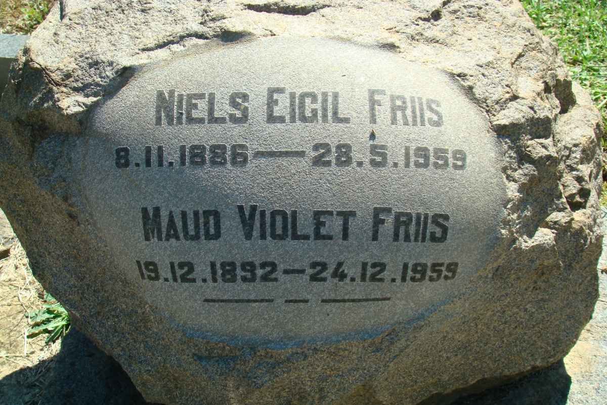 FRIIS Niels Eigil 1886-1959 &amp; Maud Violet 1892-1959