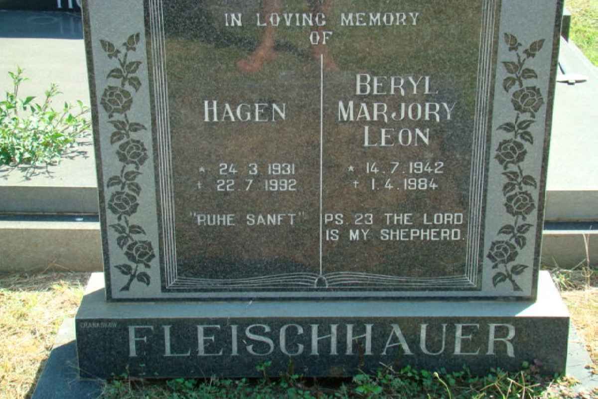 FLEISCHHAUER  Hagen 1931-1992 &amp; Beryl Marjory LEON 1942-1984