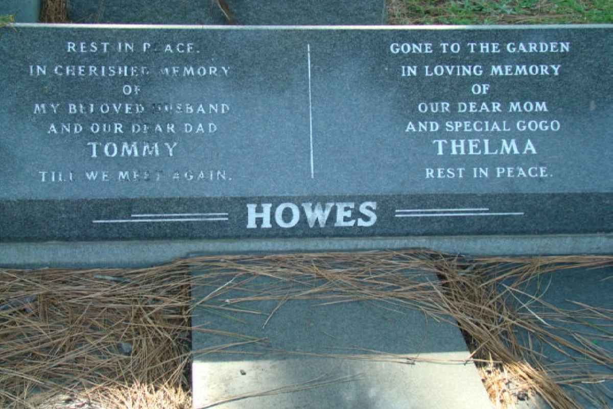HOWES Tommy &amp; Thelma
