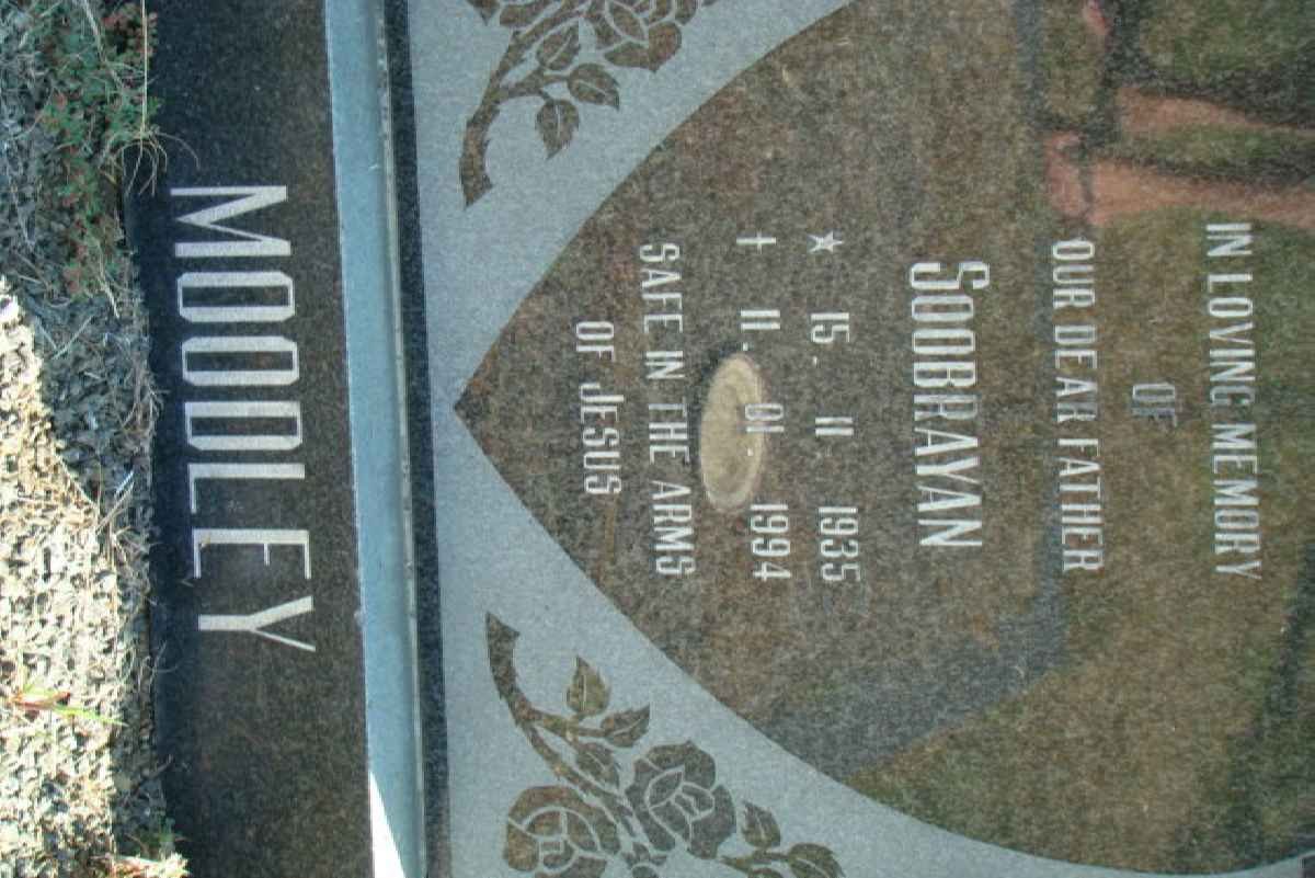MOODLEY Soobrayan 1935-1994