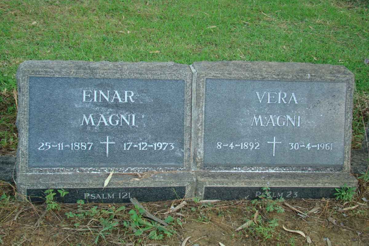 MAGNI Einar 1887-1973 &amp; Vera 1892-1961
