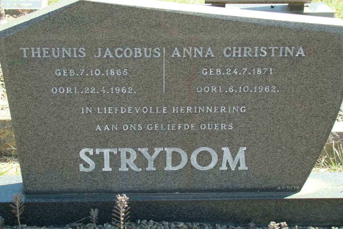 STRYDOM Theunis Jacobus 1865-1962 &amp; Anna Christina 1871-1962