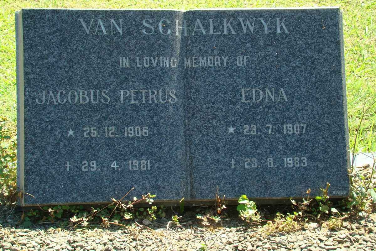 SCHALKWYK Jacobus Petrus, van 1906-1981 &amp; Edna 1907-1983