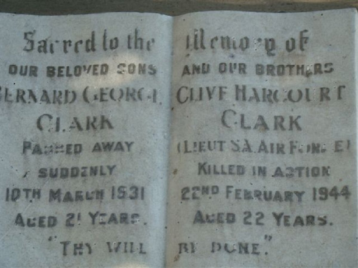 CLARK Bernard George -1931 :: CLARK Clive Harcourt -1944